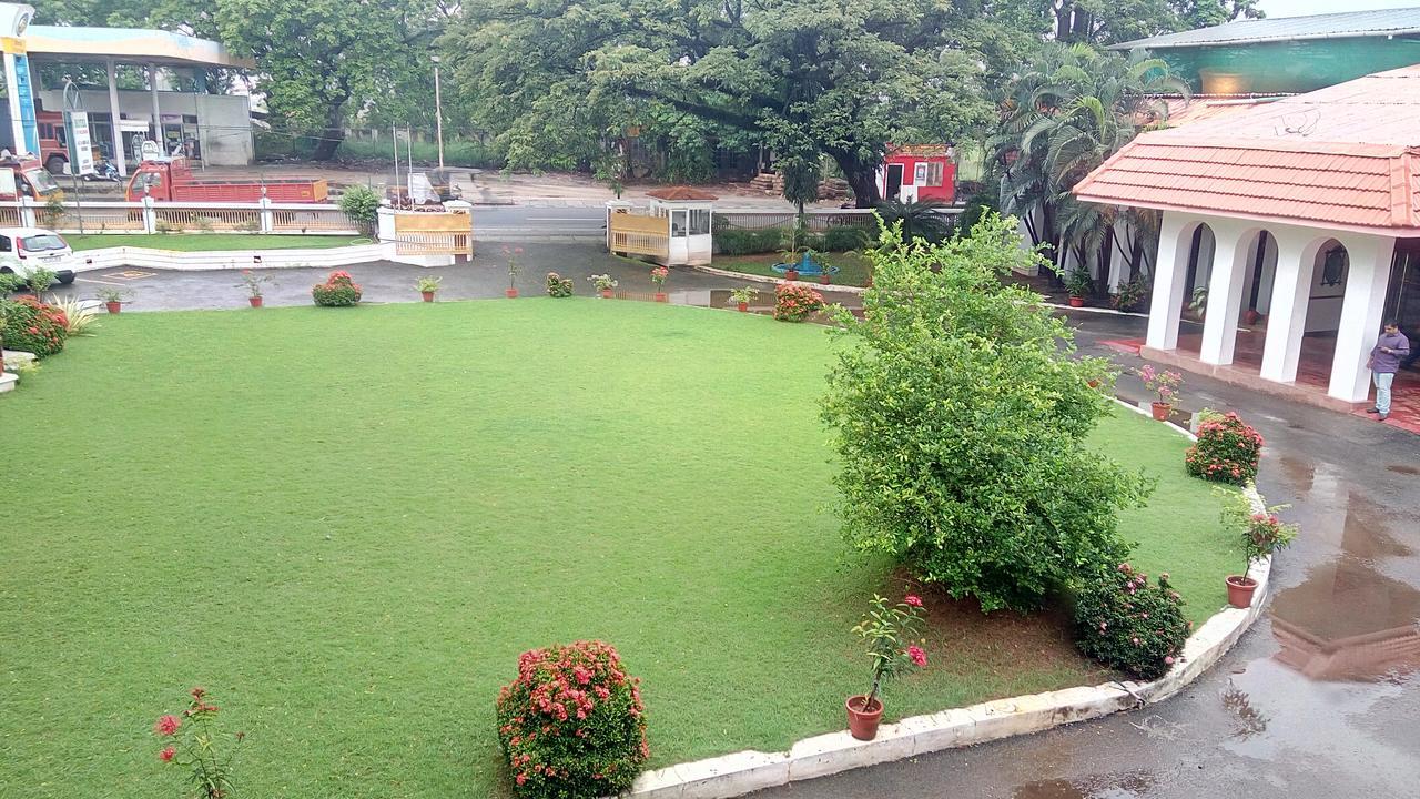 Ats Willingdon Hotel Kochi Exterior foto